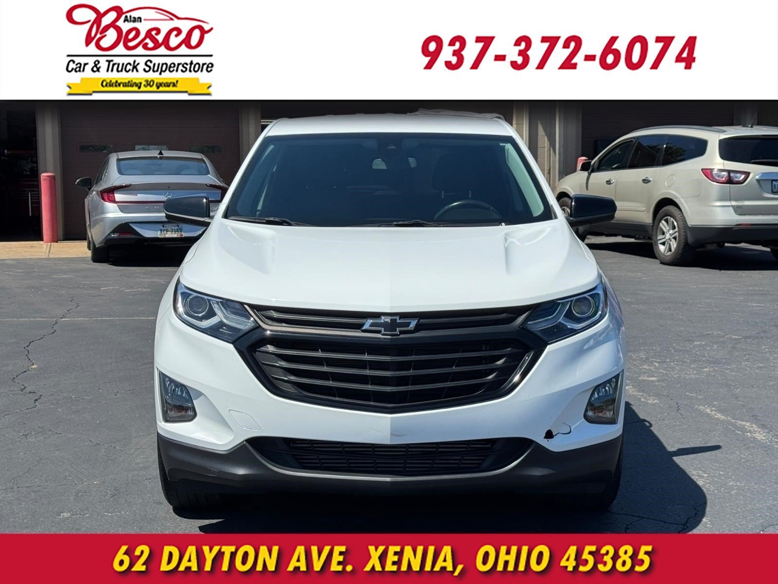 Used 2021 Chevrolet Equinox LT FWD image 2