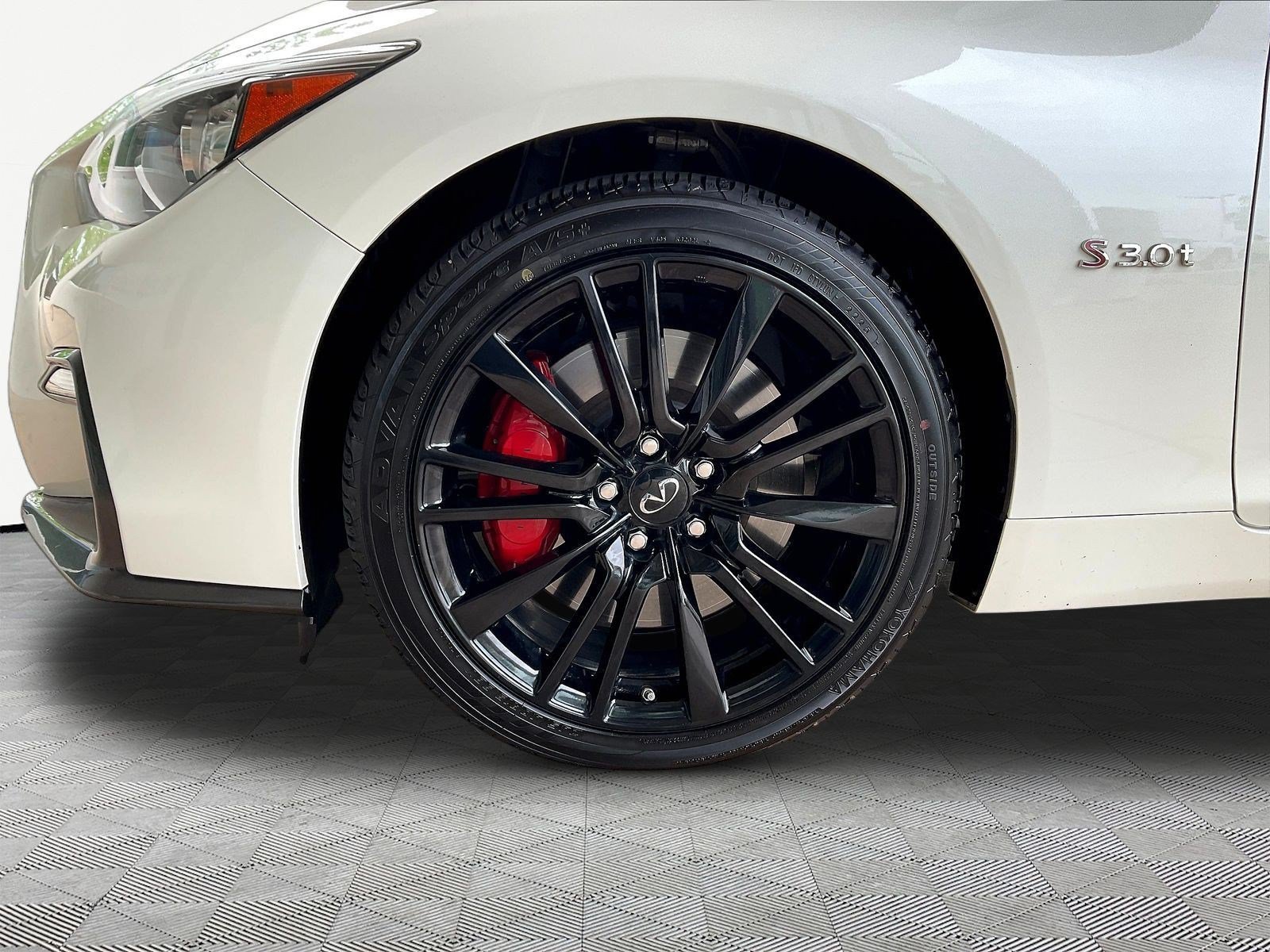 Used 2020 INFINITI Q50 Red Sport 400 w/ Proactive Package AWD/4WD image 32