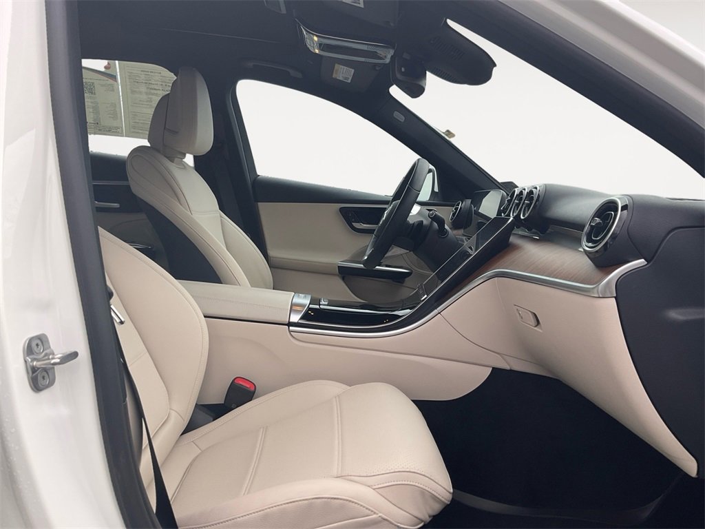 Used 2023 Mercedes-Benz C 300 4MATIC Sedan image 15