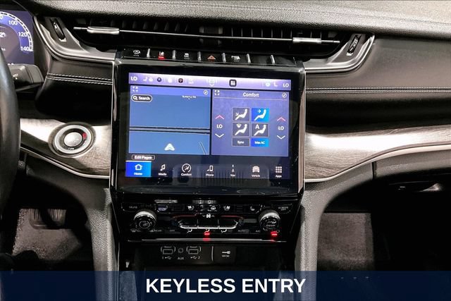 Used 2021 Jeep Grand Cherokee L Limited w/ Luxury Tech Group II AWD/4WD image 20
