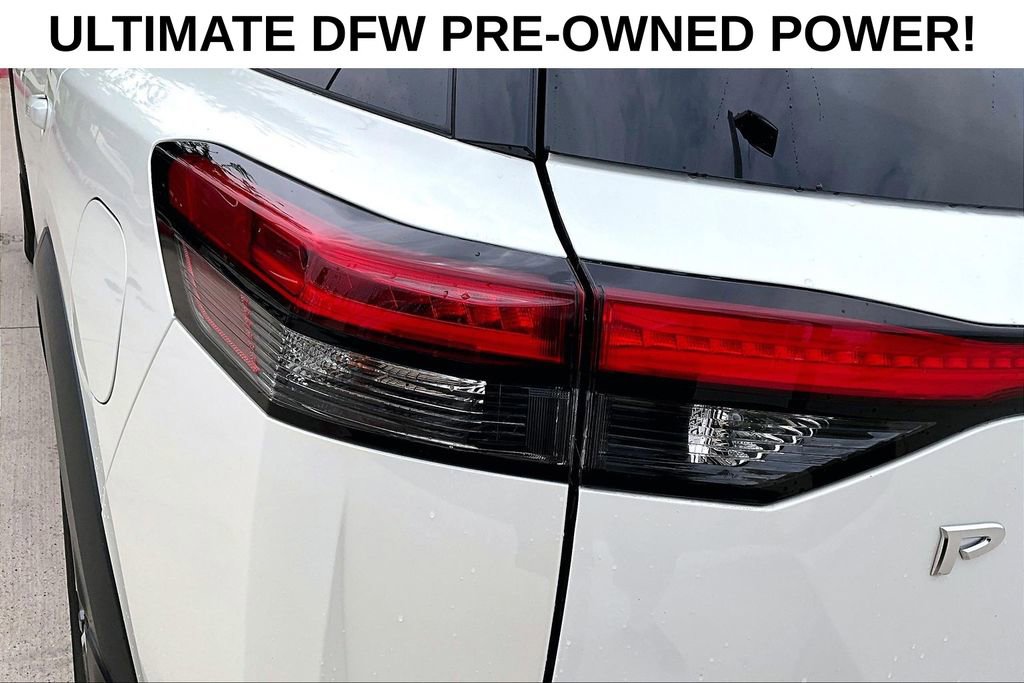 Used 2024 Nissan Pathfinder SL FWD image 35