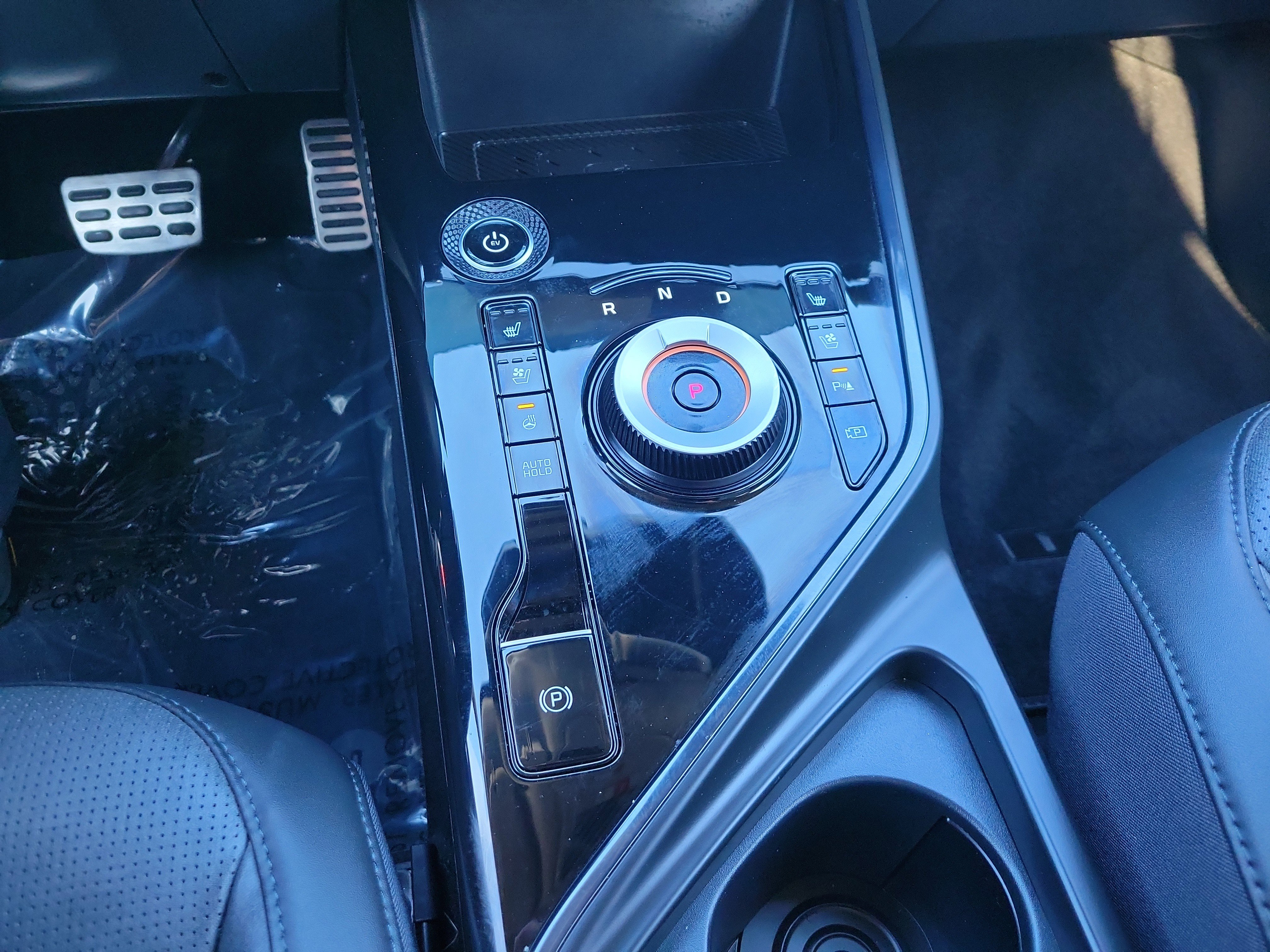 Used 2024 Kia Niro Wave w/ Wave Preserve Package image 24