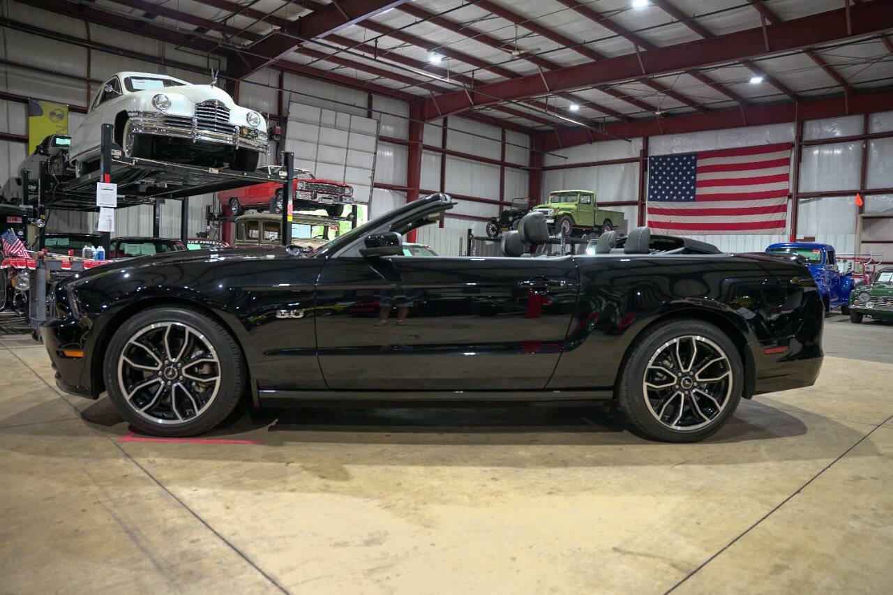Used 2014 Ford Mustang GT Premium w/ Equipment Group 401A image 4