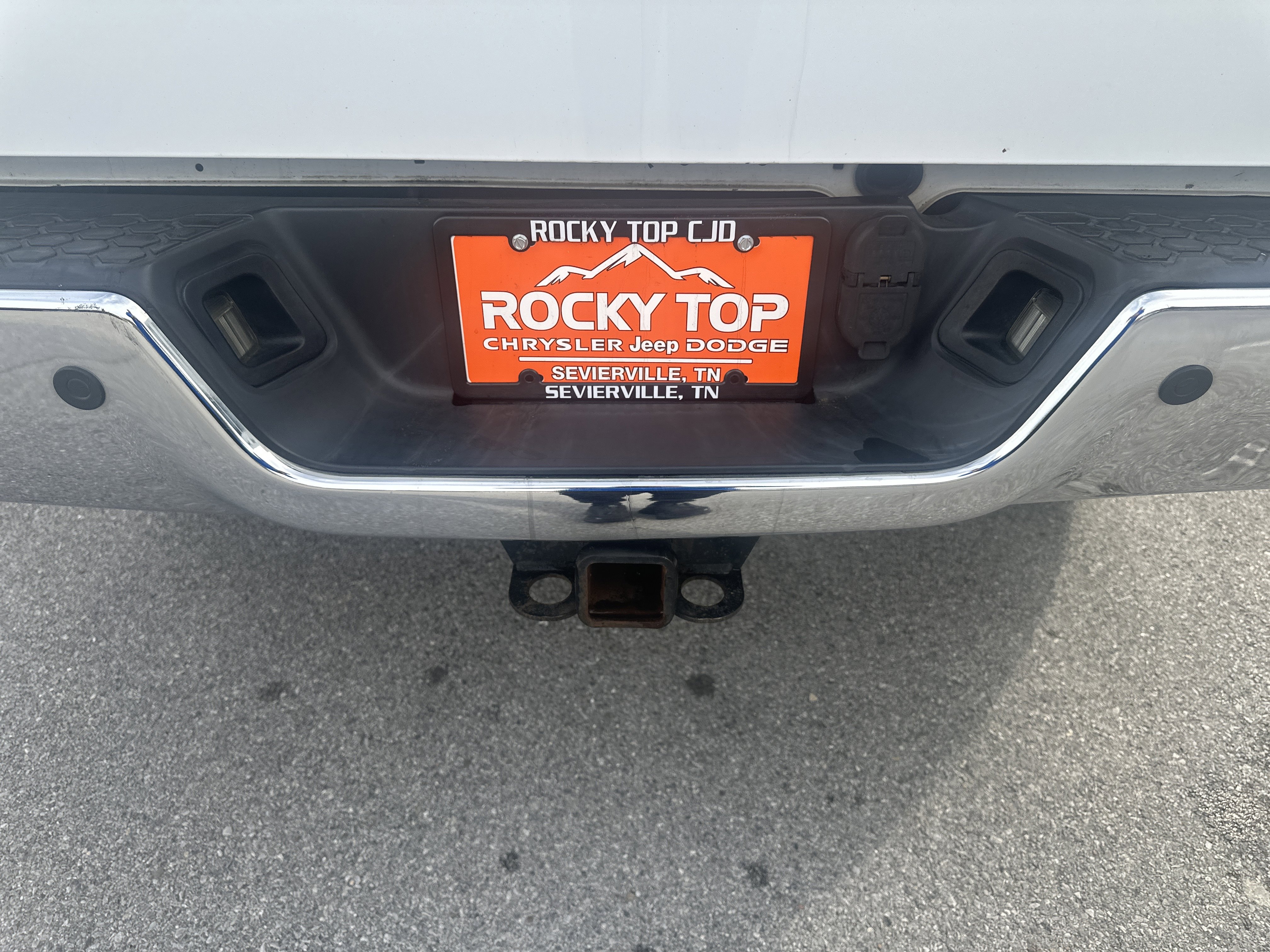 Used 2016 RAM 2500 Tradesman w/ Chrome Appearance Group image 25