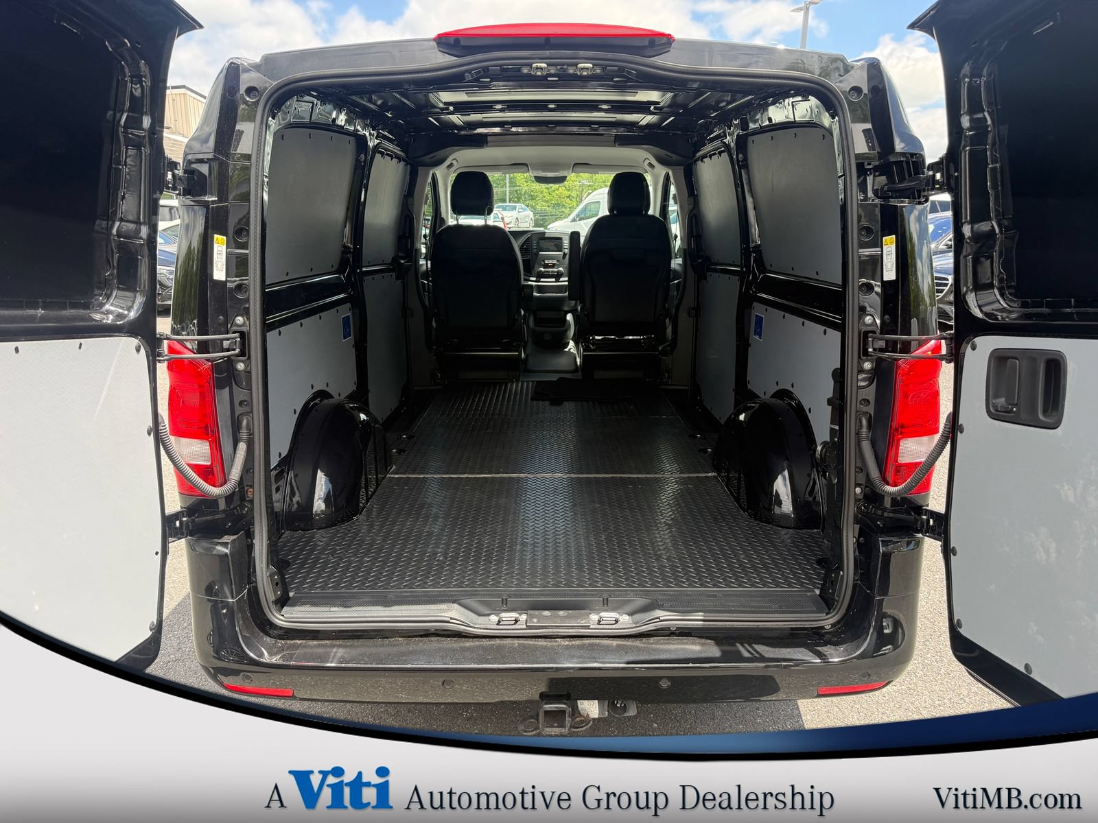 Used 2022 Mercedes-Benz Metris image 22
