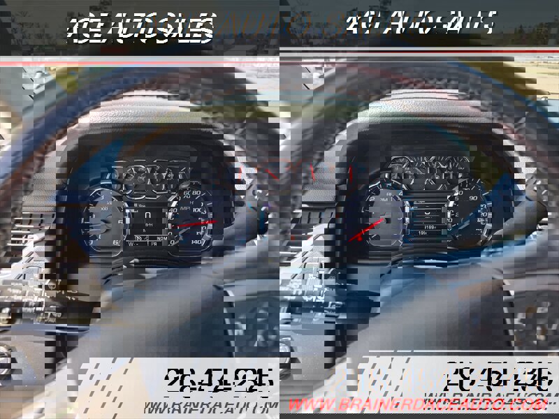 Used 2015 Chevrolet Suburban LT AWD/4WD image 10