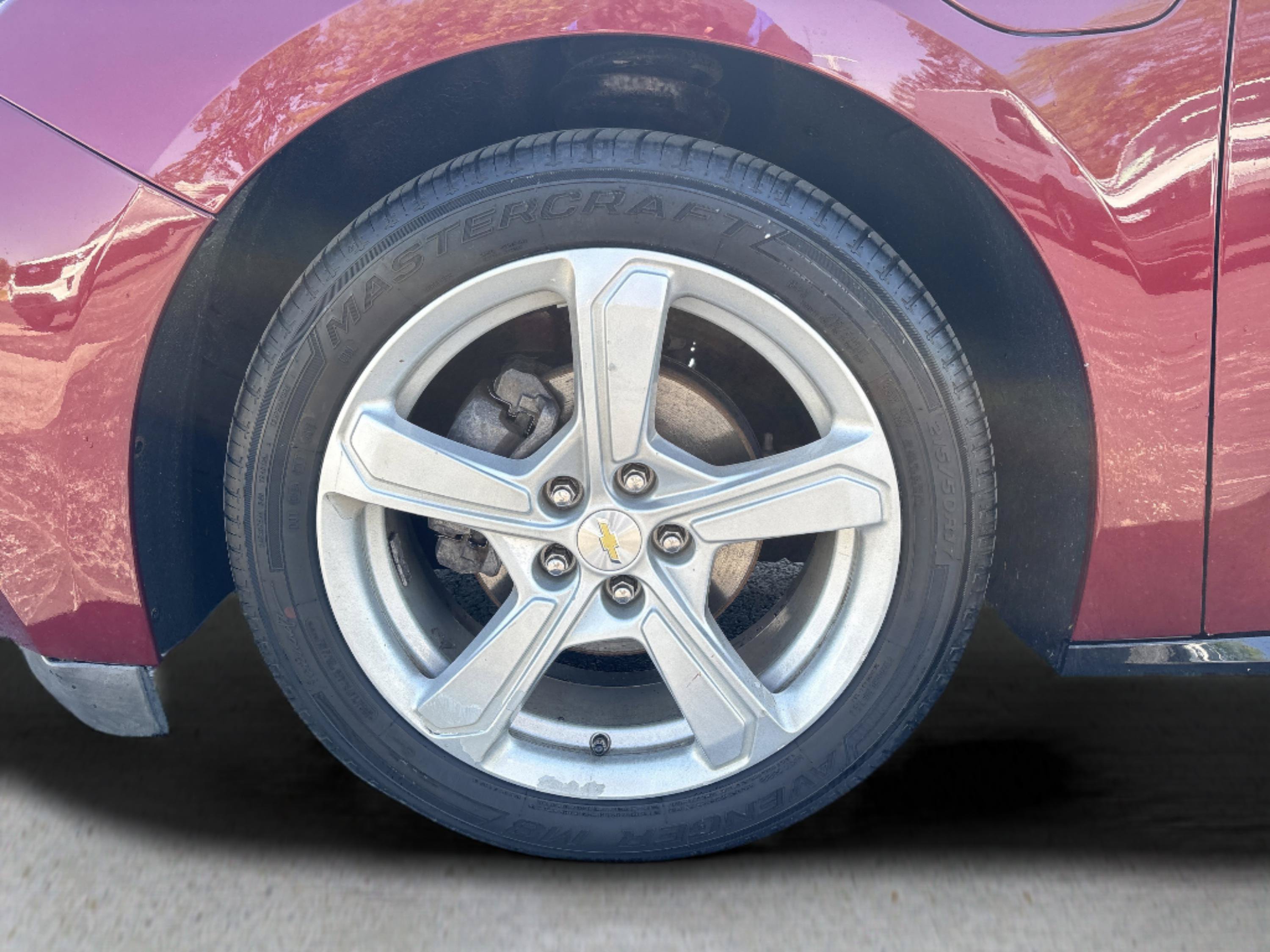 Used 2016 Chevrolet Volt LT w/ Comfort Package FWD image 23