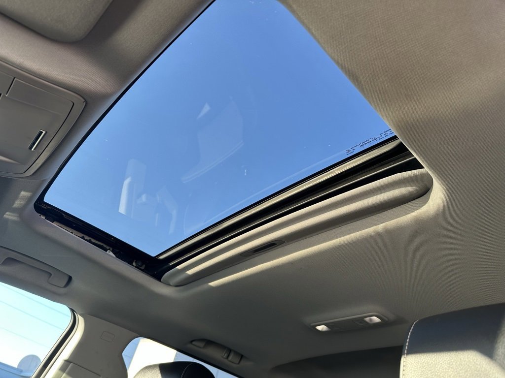 Used 2016 Chevrolet Silverado 2500 LTZ w/ Duramax Plus Package image 18