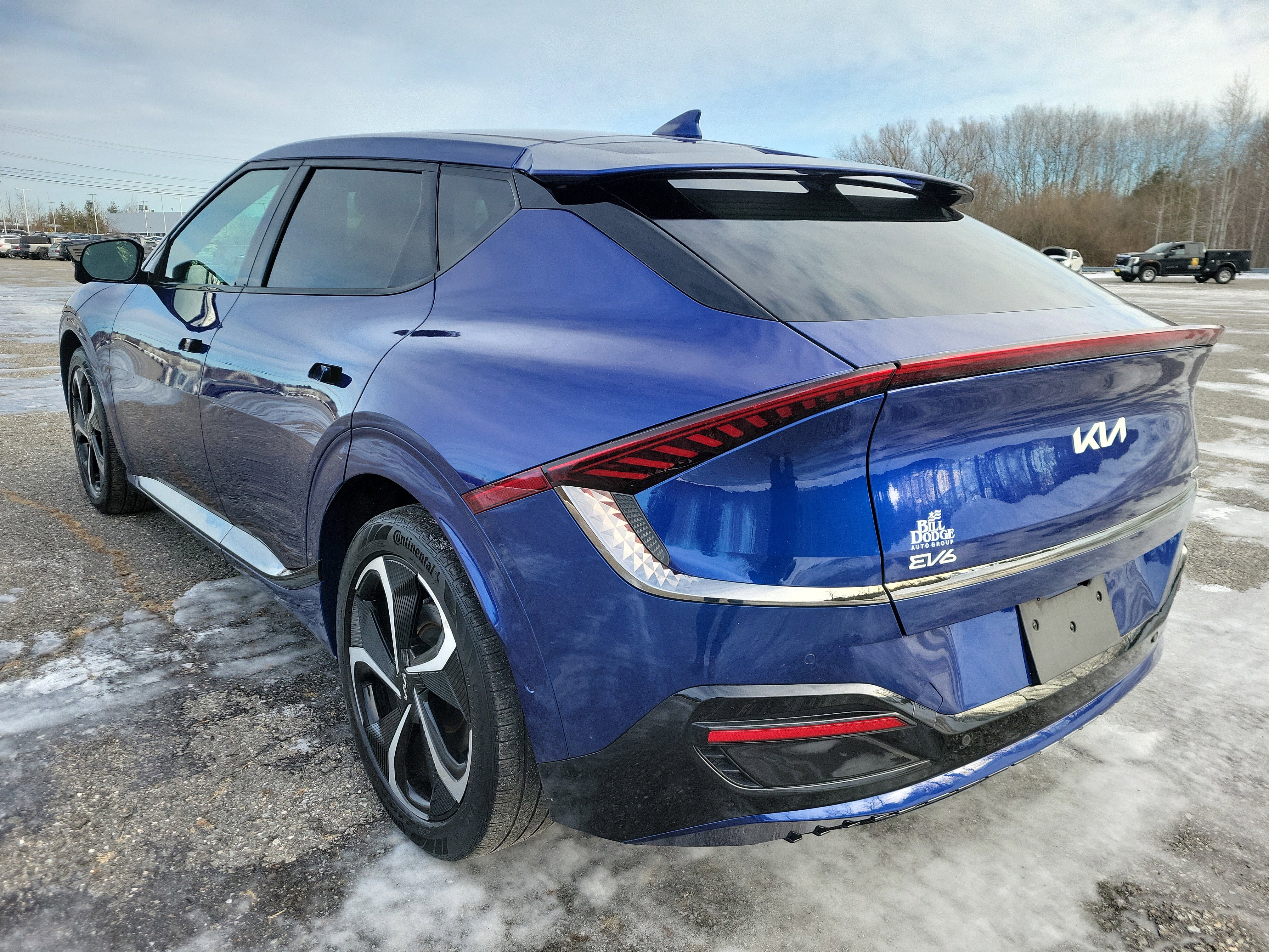 Used 2022 Kia EV6 GT-Line w/ GT-Line Suede Seat Package image 7