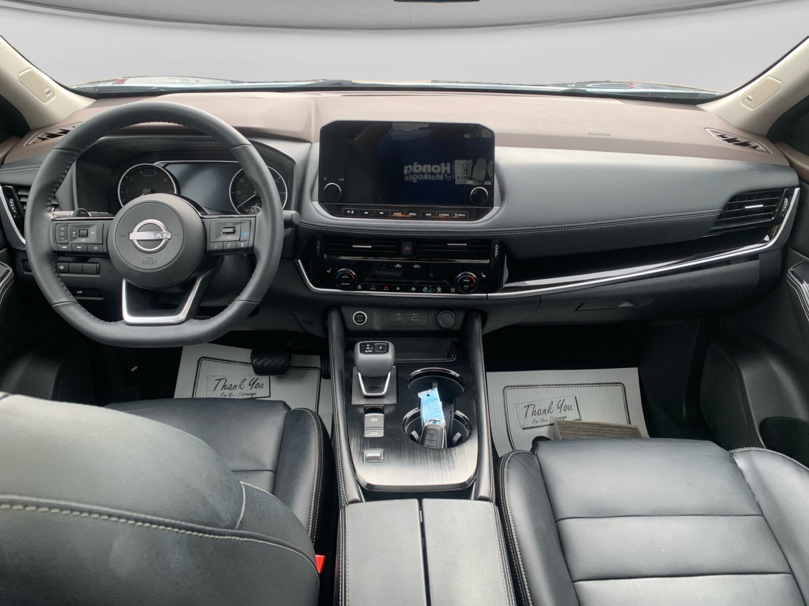 Used 2023 Nissan Rogue SL w/ SL Premium Package FWD image 15