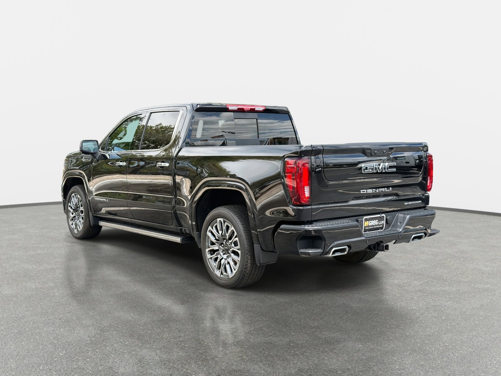 Used 2025 GMC Sierra 1500 Denali Ultimate image 5