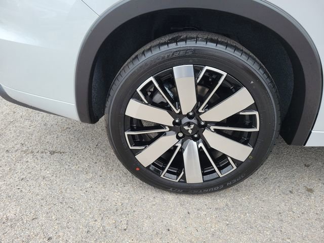 New 2026 Mitsubishi Outlander SEL image 7