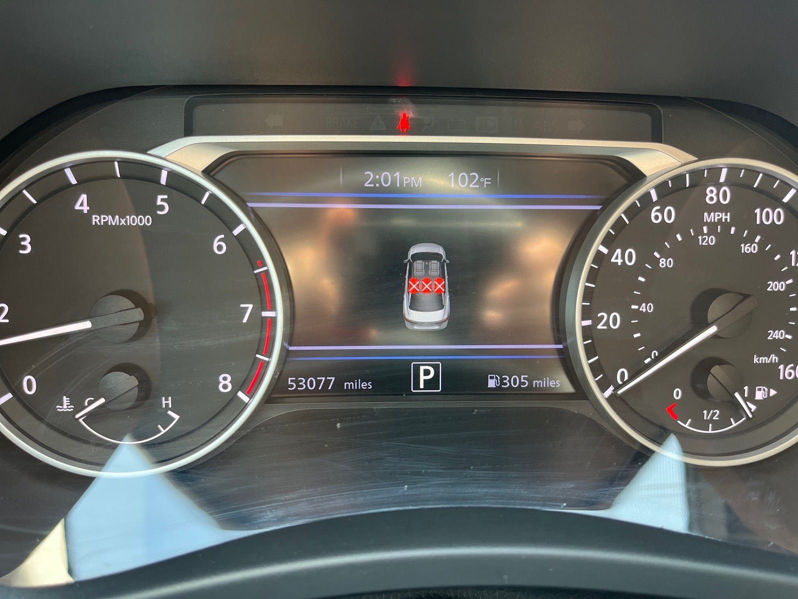 Used 2025 Nissan Sentra SR w/ SR Premium Package FWD image 14