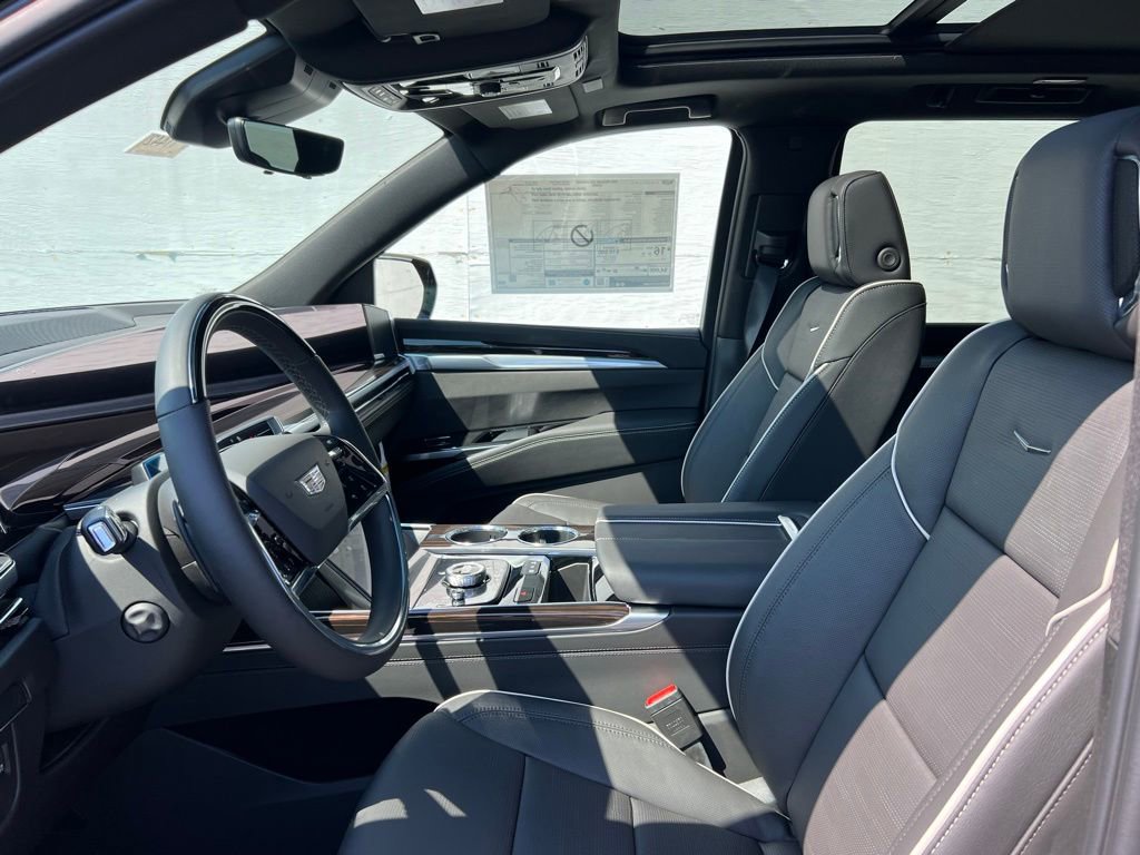 New 2025 Cadillac Escalade Premium Luxury image 10