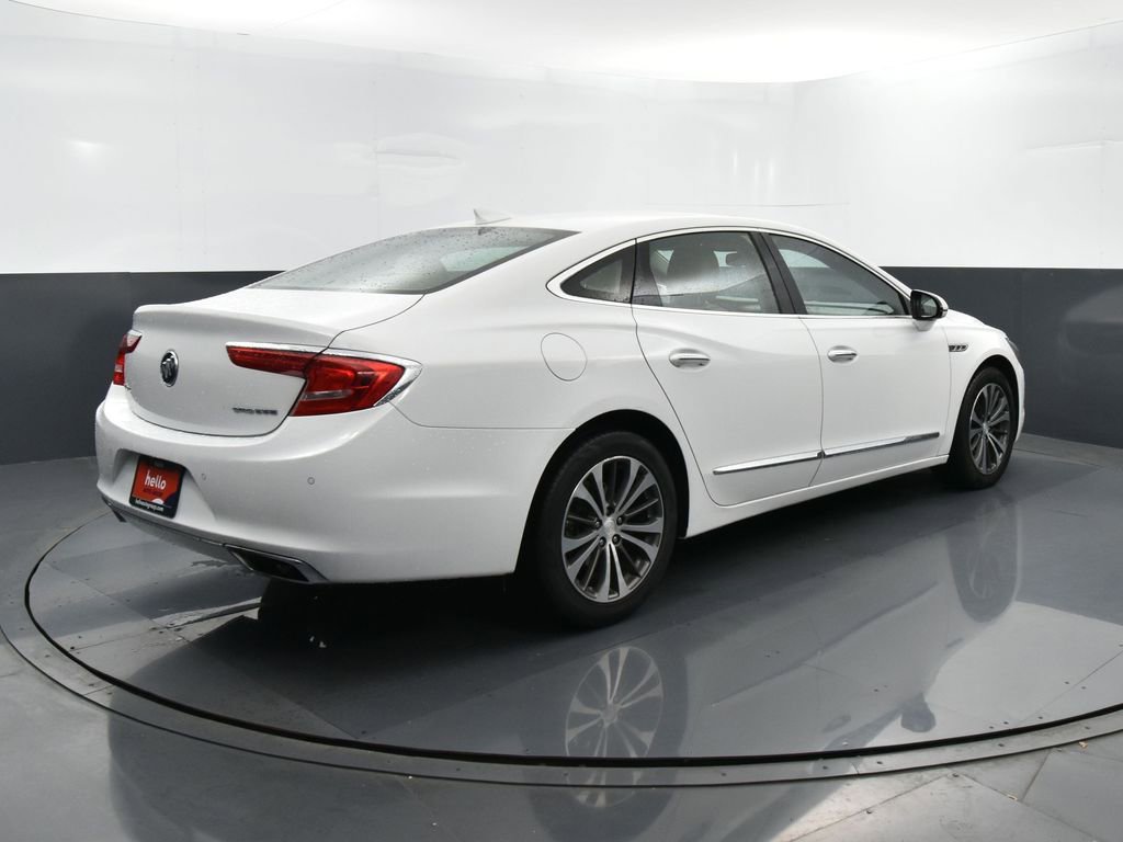 Used 2017 Buick LaCrosse Essence image 28