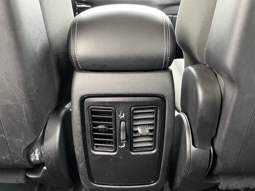 Used 2021 Dodge Durango SXT w/ 3rd Row Seating Group image 27