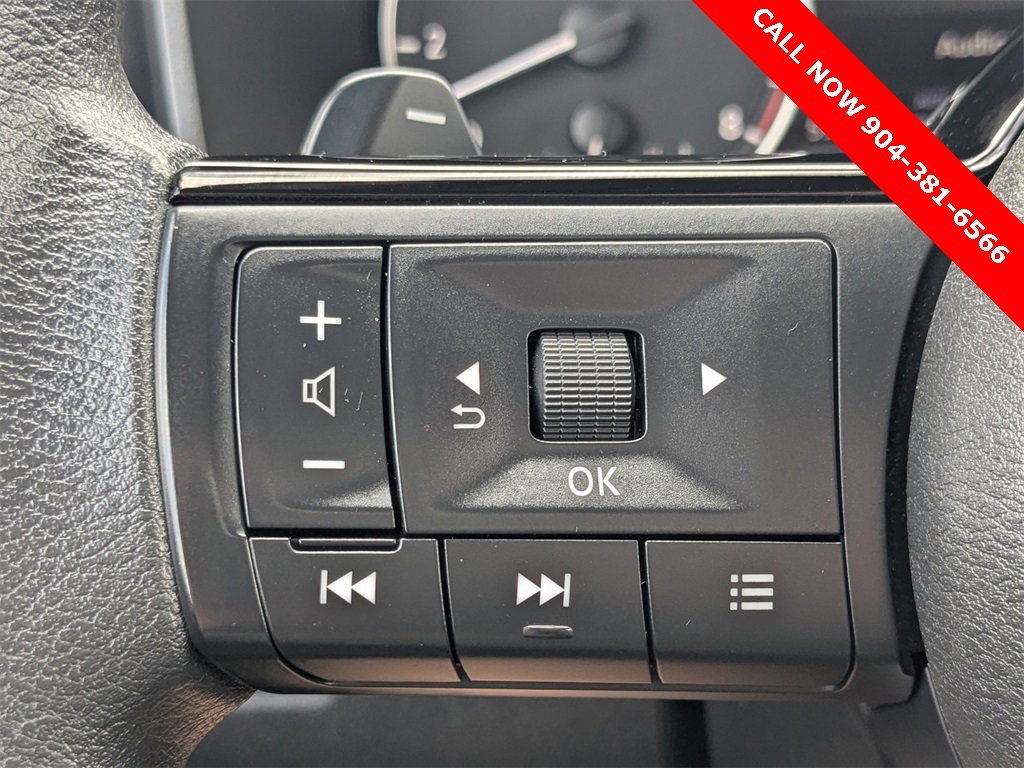 Used 2023 Nissan Rogue SV image 24