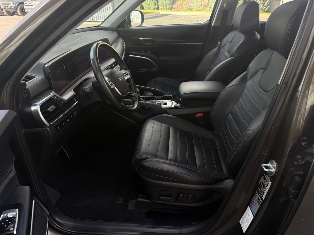 Used 2023 Kia Telluride SX AWD/4WD image 16