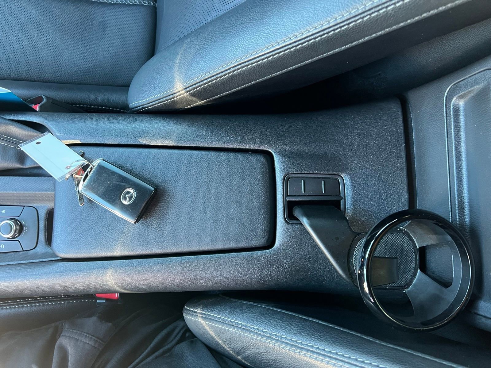 Used 2023 MAZDA MX-5 Miata Grand Touring w/ Weather Package image 33