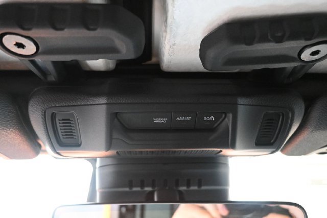 New 2026 Jeep Wrangler Unlimited Sahara AWD/4WD image 31