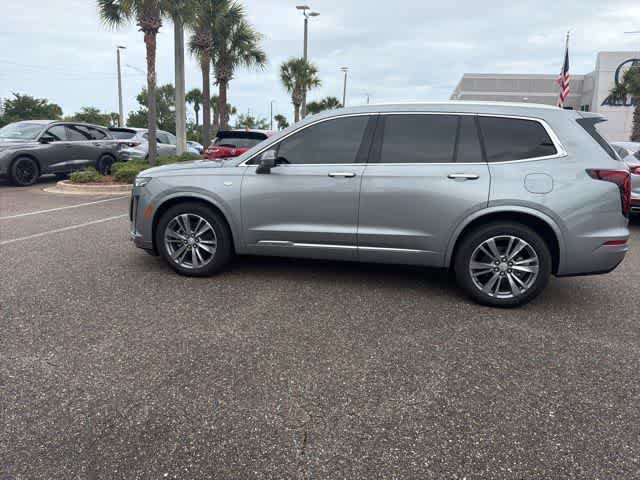Used 2025 Cadillac XT6 Premium Luxury w/ LPO, Floor Liner Package FWD image 6
