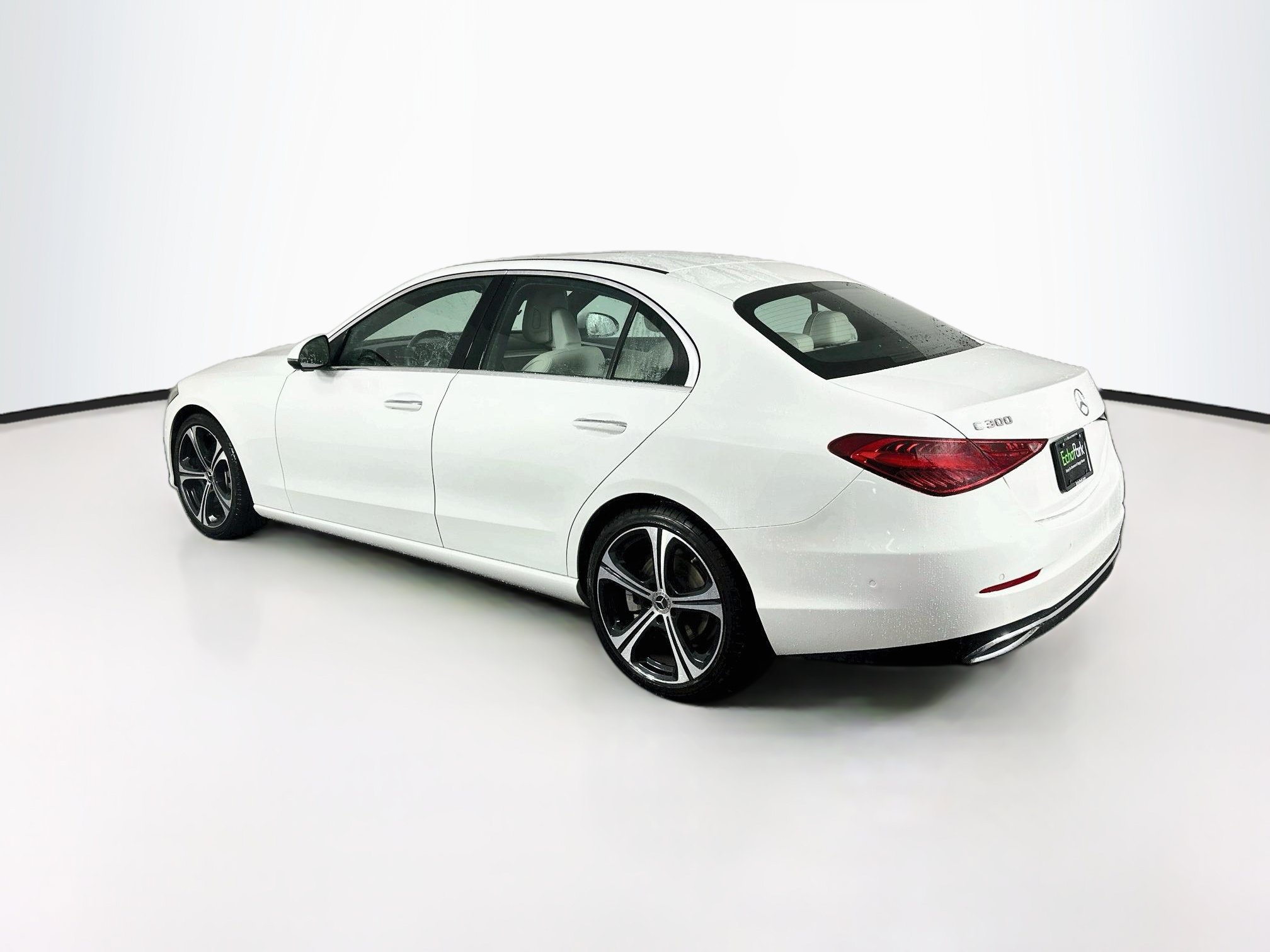 Used 2025 Mercedes-Benz C 300 Sedan image 5