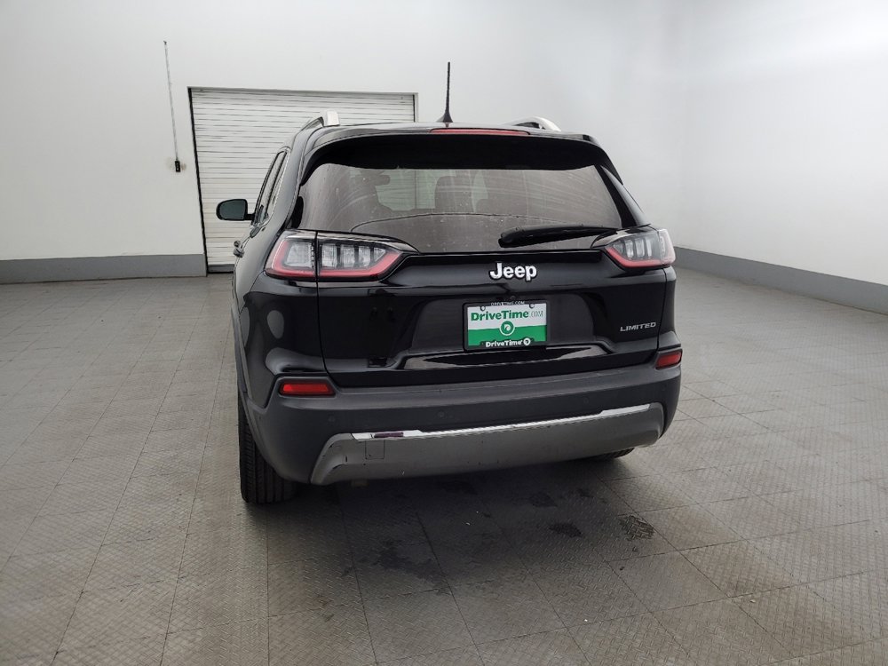 Used 2019 Jeep Cherokee Limited w/ Technology Group image 6