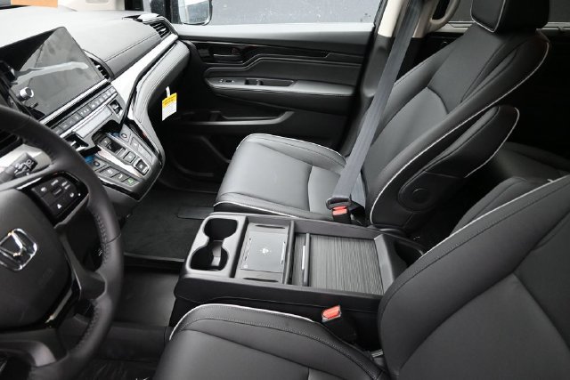 New 2027 Honda Odyssey Touring image 18