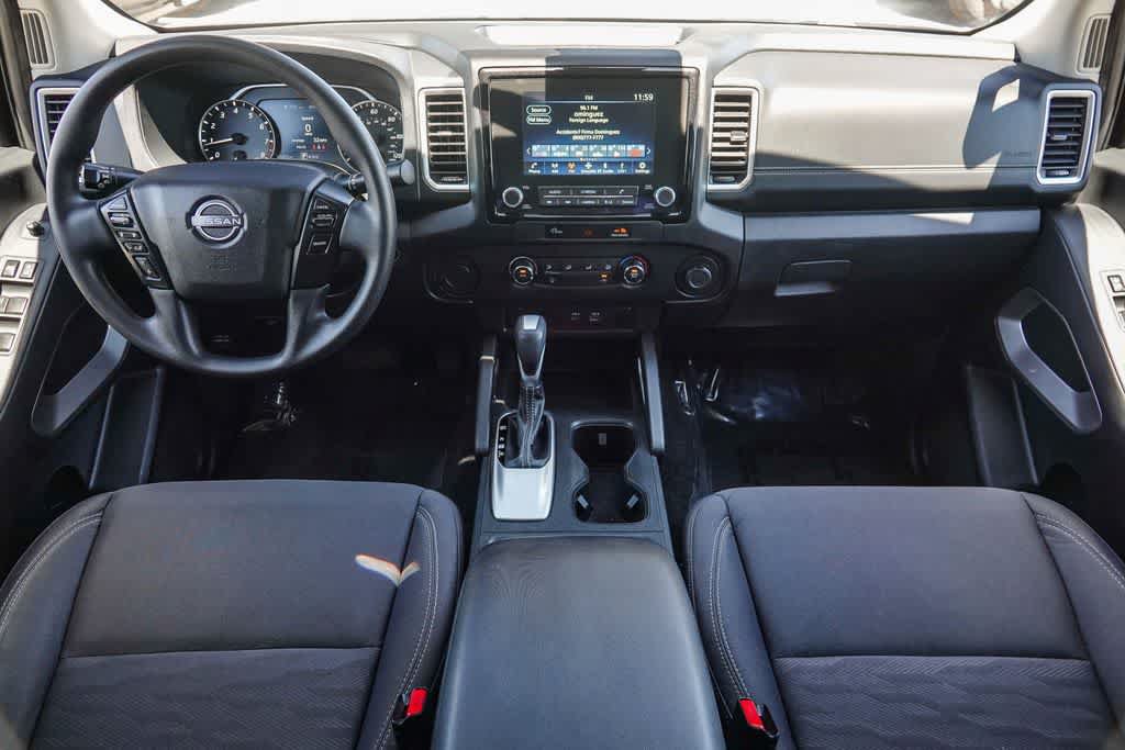 Used 2023 Nissan Frontier SV RWD image 11