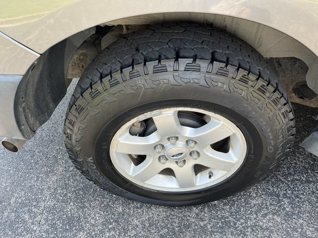 Used 2013 Ford Expedition XL w/ HD Trailer Tow Pkg AWD/4WD image 8
