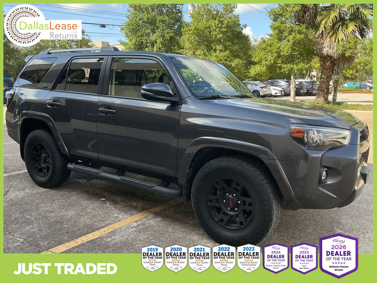 Used 2023 Toyota 4Runner SR5 Premium w/ Moonroof Package RWD image 1