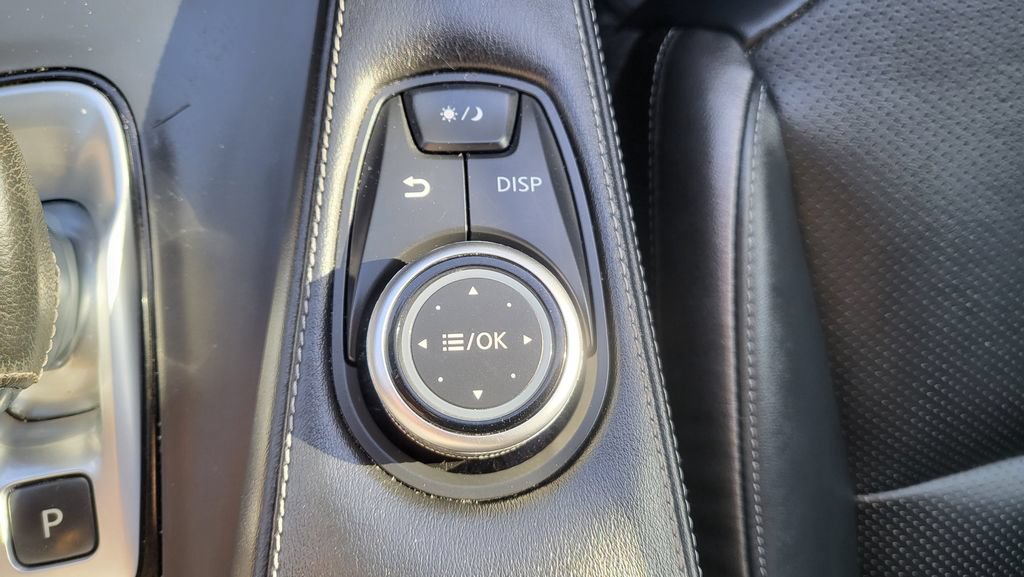 Used 2022 INFINITI QX50 Luxe FWD image 35