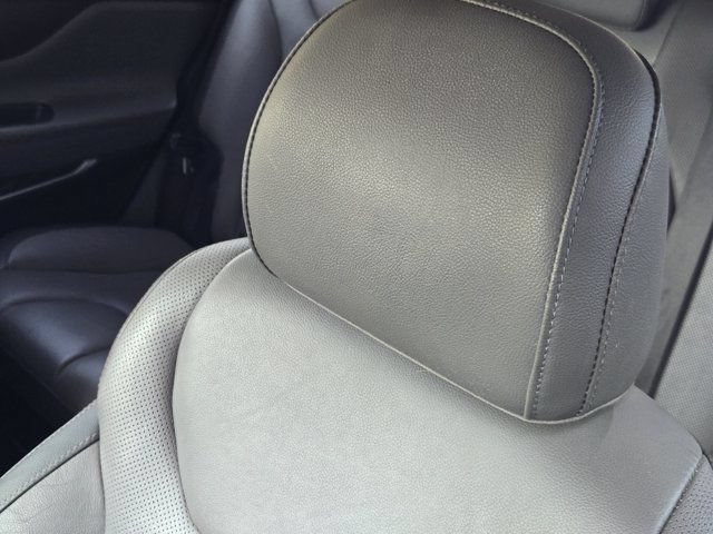Used 2019 Hyundai Santa Fe FWD image 14