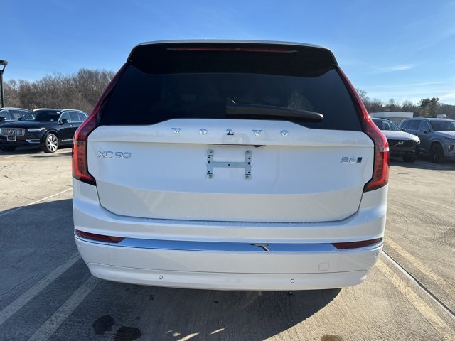 New 2026 Volvo XC90 B6 Plus image 6