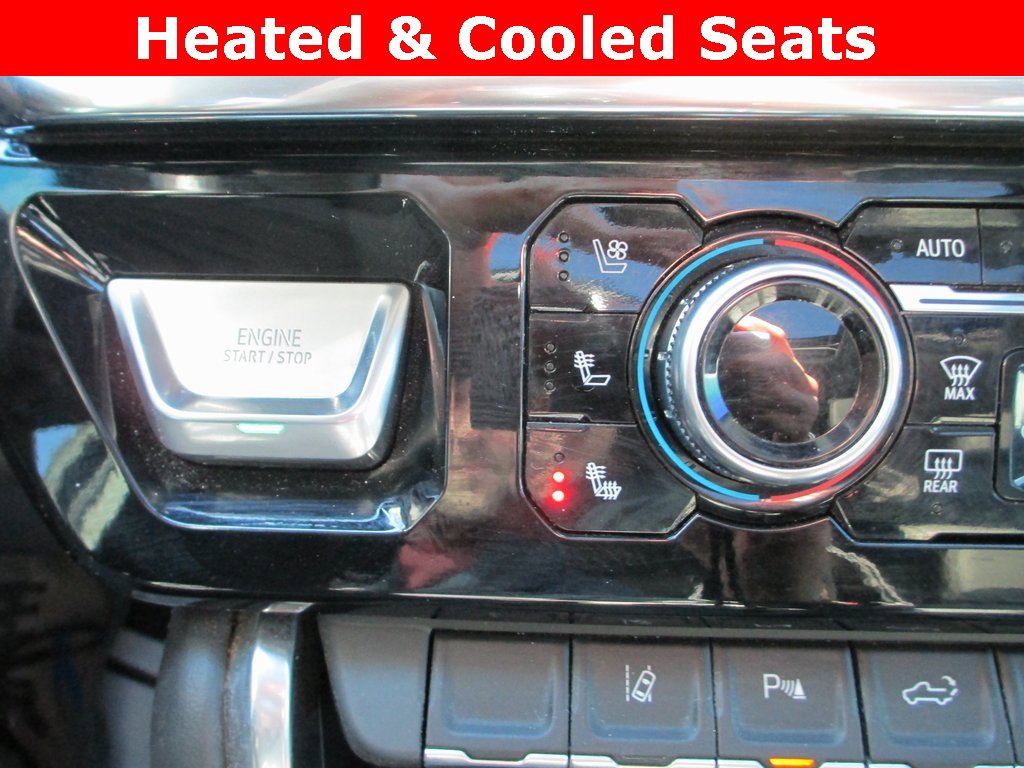 Used 2024 GMC Sierra 3500 Denali w/ Denali Reserve Package image 18