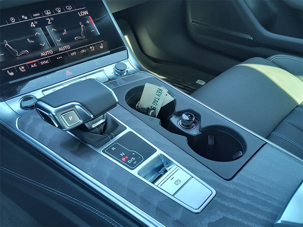 New 2025 Audi A6 3.0T Prestige image 10