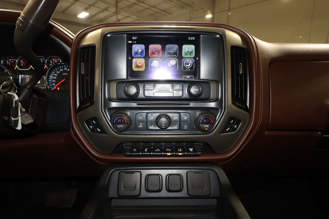 Used 2019 Chevrolet Silverado 3500 High Country w/ Duramax Plus Package image 10