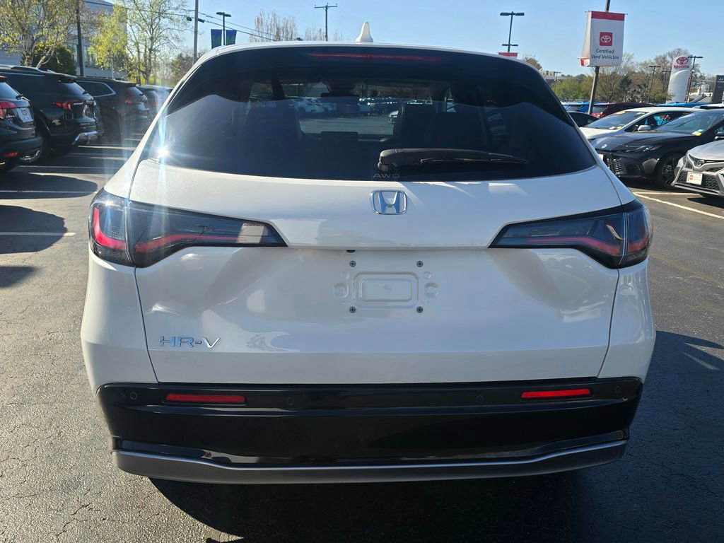 Used 2025 Honda HR-V EX-L image 6