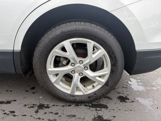 Used 2018 Chevrolet Equinox Premier AWD/4WD image 9