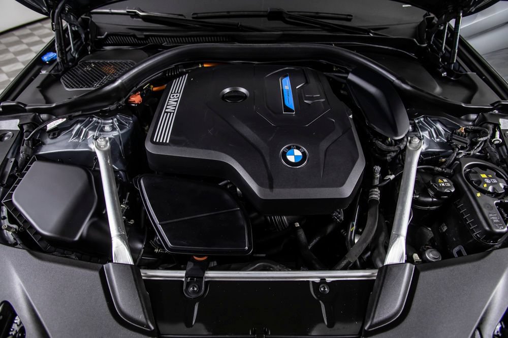 Used 2023 BMW 530e w/ M Sport Package RWD image 47