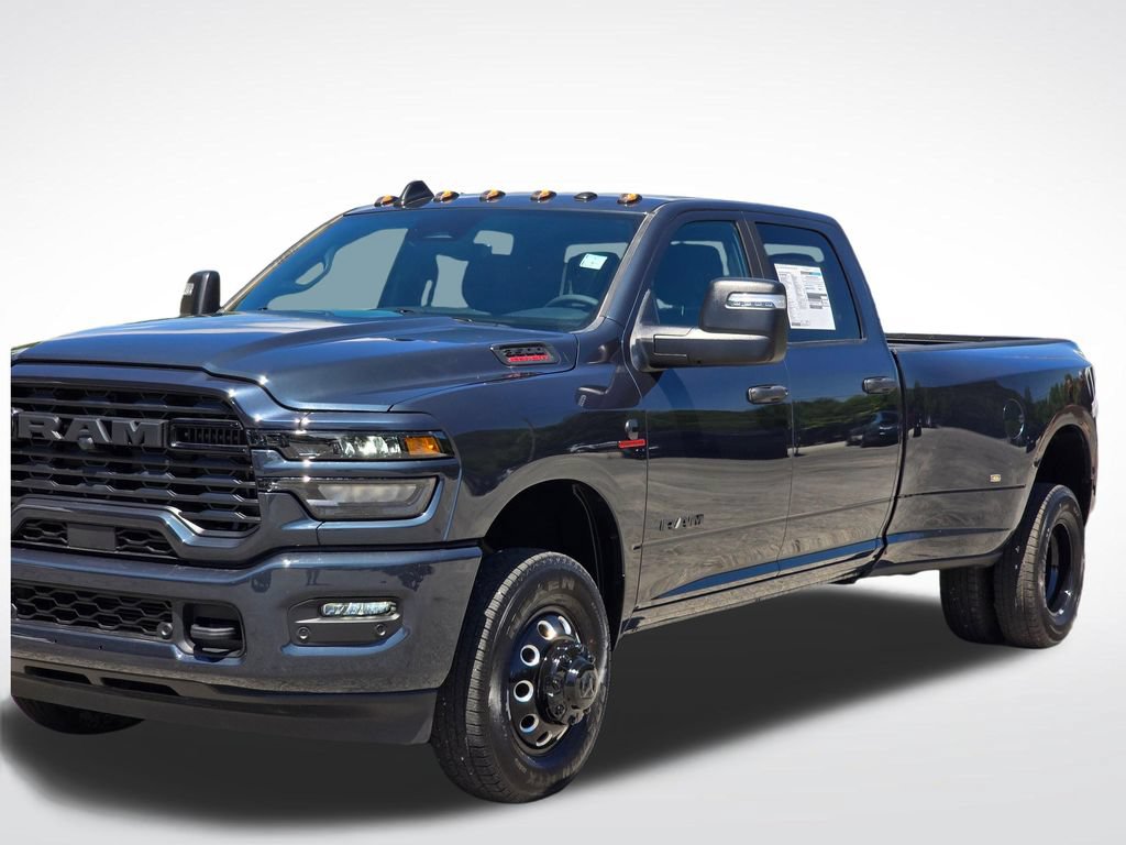 New 2026 RAM 3500 Big Horn AWD/4WD image 43