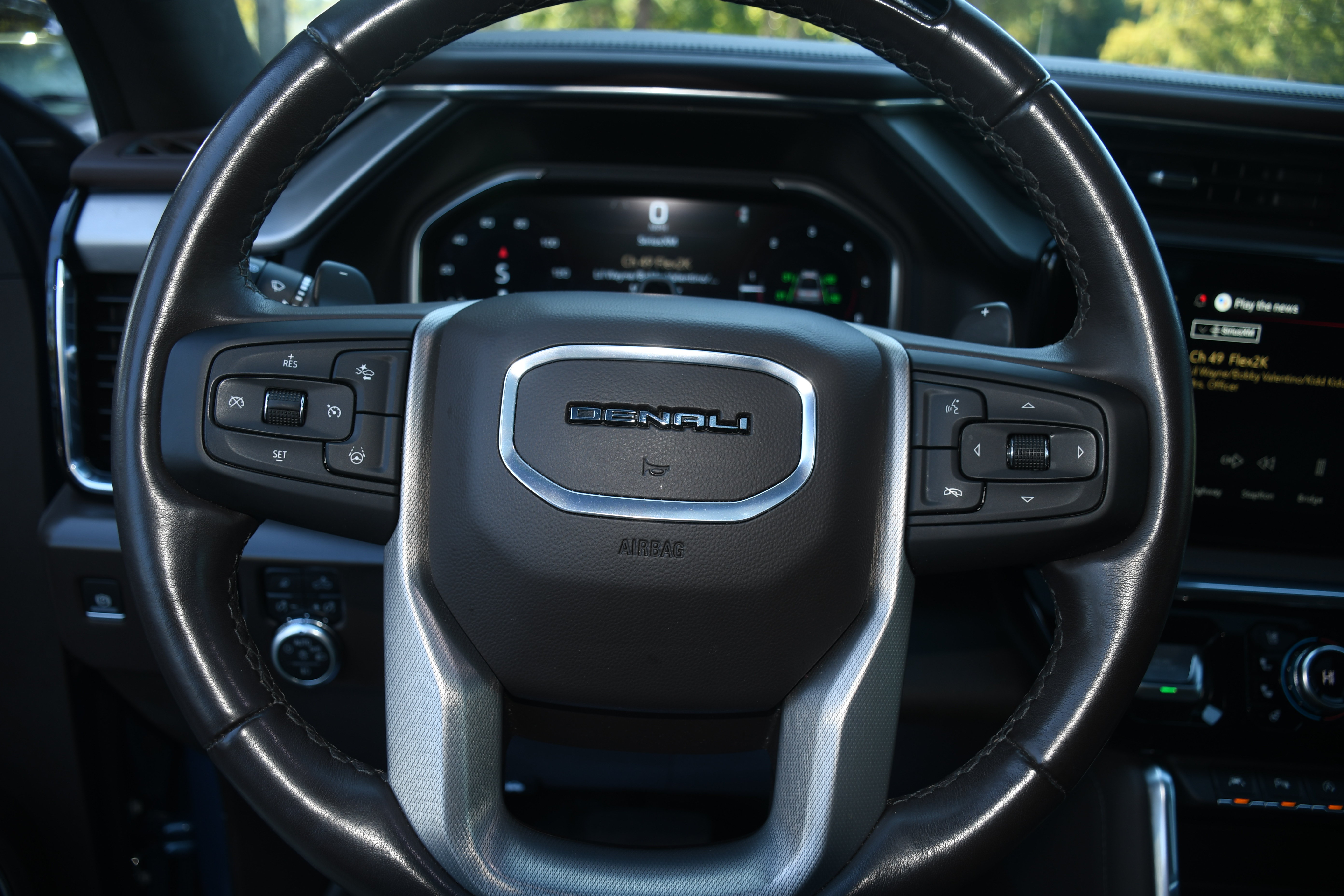 Used 2024 GMC Sierra 1500 Denali AWD/4WD image 13