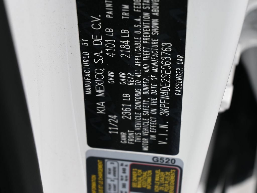 Used 2025 Kia K4 GT-Line w/ GT-Line Premium Package image 18