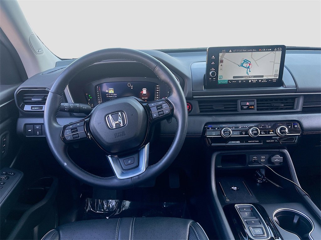 Used 2023 Honda Pilot Elite image 24