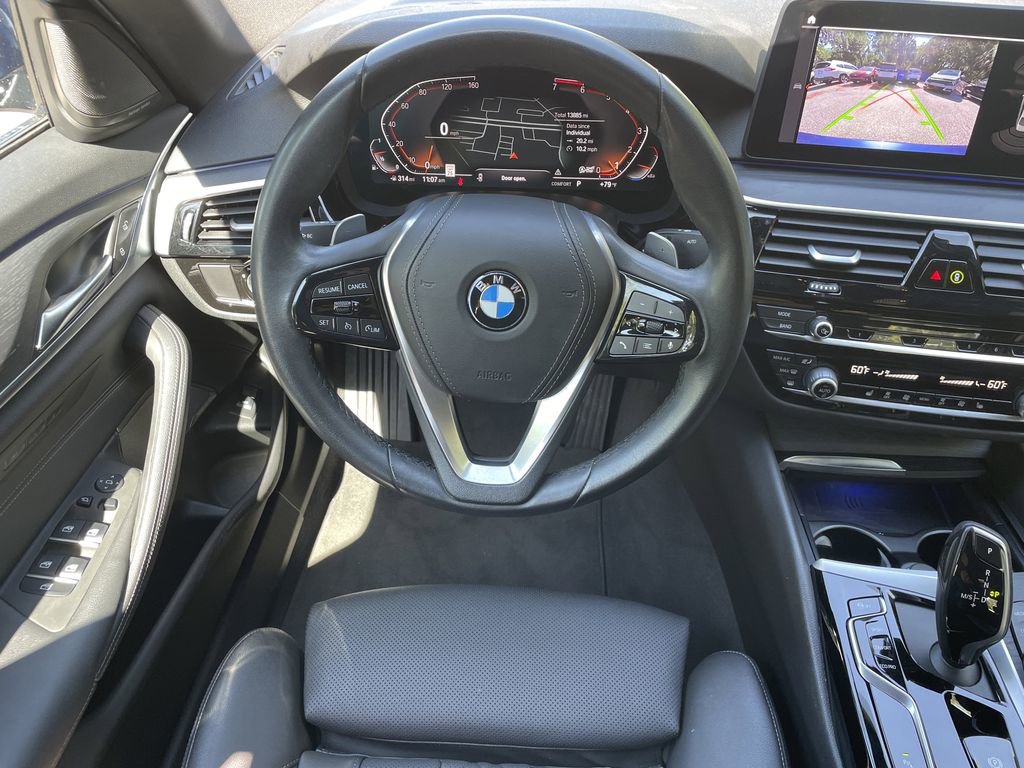 Used 2023 BMW 530i w/ Premium Package image 13