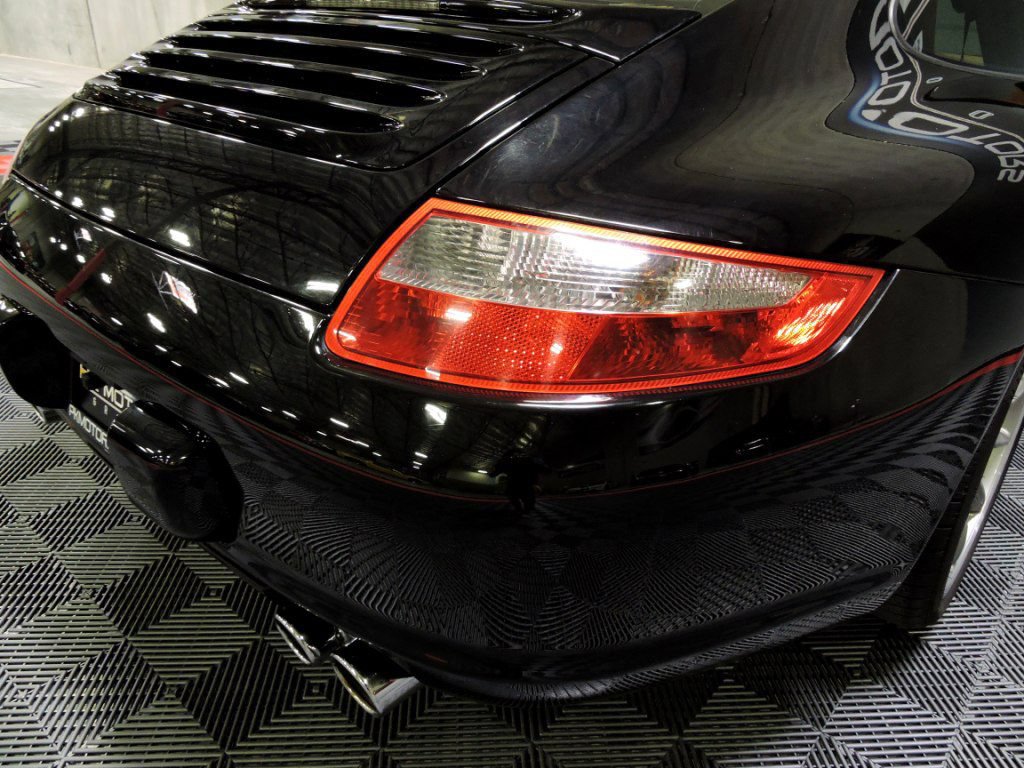 Used 2006 Porsche 911 Carrera 4S AWD/4WD image 9