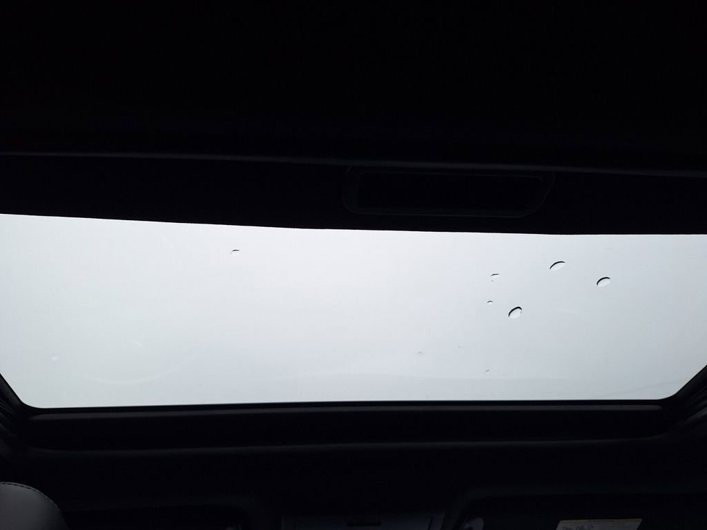 Used 2023 Dodge Challenger R/T w/ Plus Package image 23