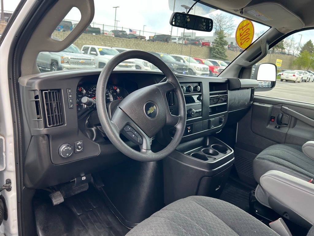 Used 2024 Chevrolet Express 2500 w/ Driver Convenience Package image 18