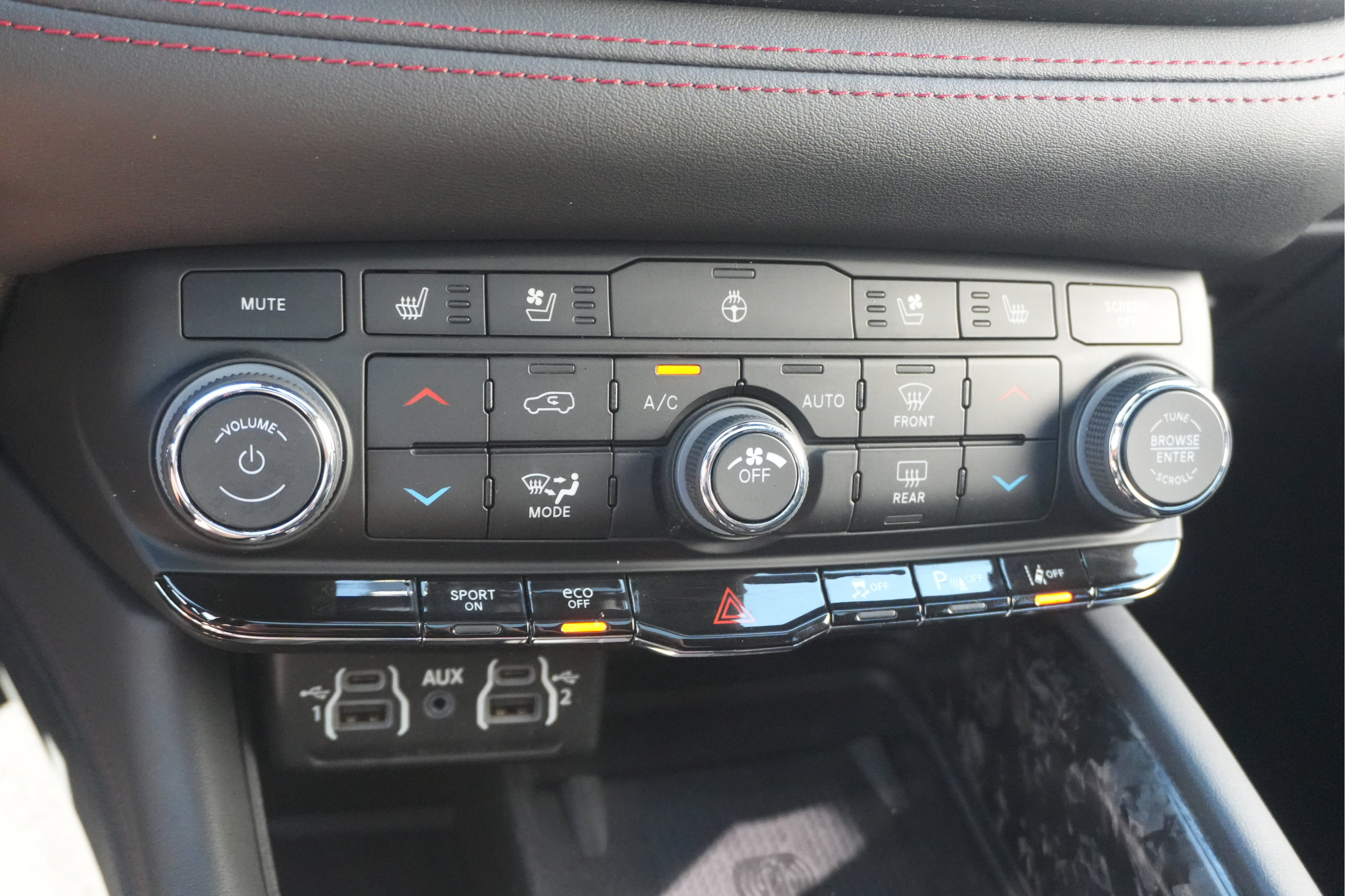Used 2023 Dodge Durango R/T AWD/4WD image 38