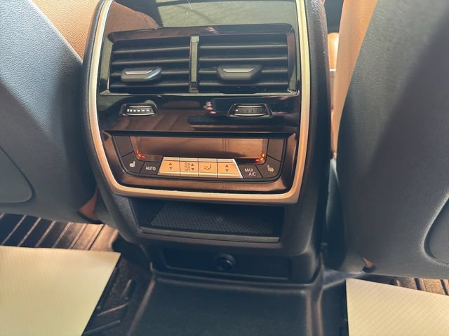Used 2019 BMW X5 xDrive40i w/ Convenience Package AWD/4WD image 28